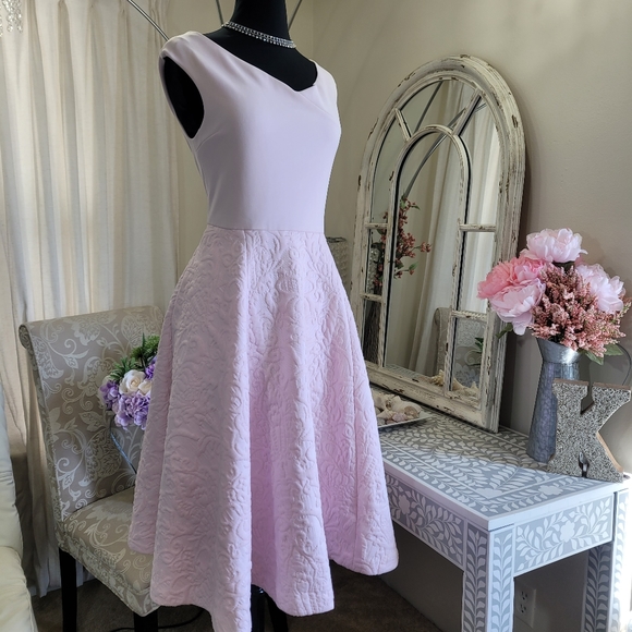 🍒NWOT🍒 TED BAKER PINK FIT AND FLARE DRESS - Picture 2 of 5